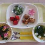 今日は楽しいひな祭り♪