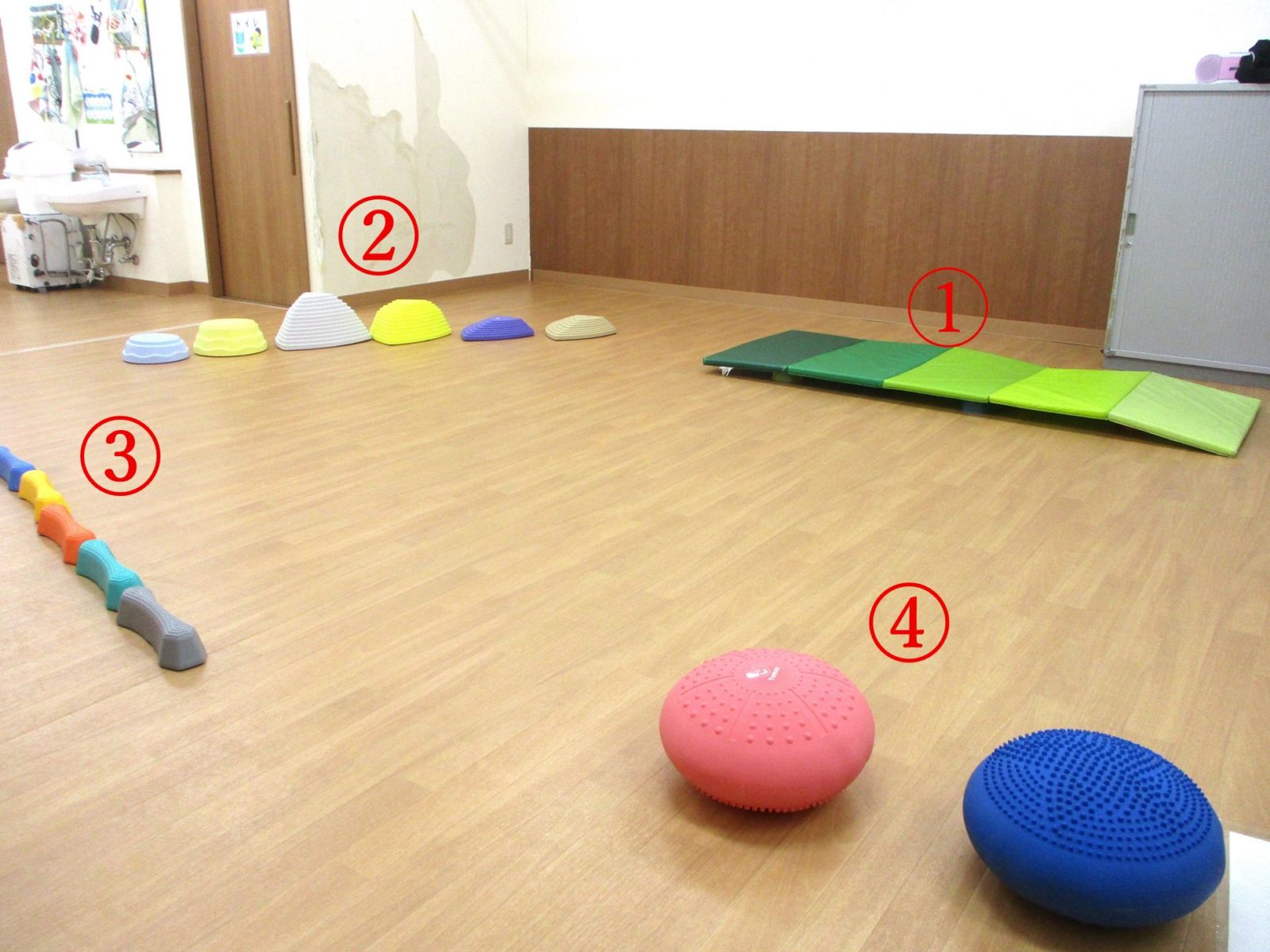 1efad1b5aa917a846fa5b3fc113672