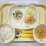 本日の給食とおやつ