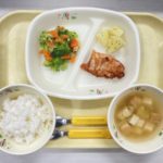 本日の給食と放課後の手作りおやつ